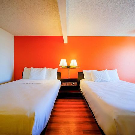 Oyo Hotel Hermiston Or, Downtown Extérieur photo