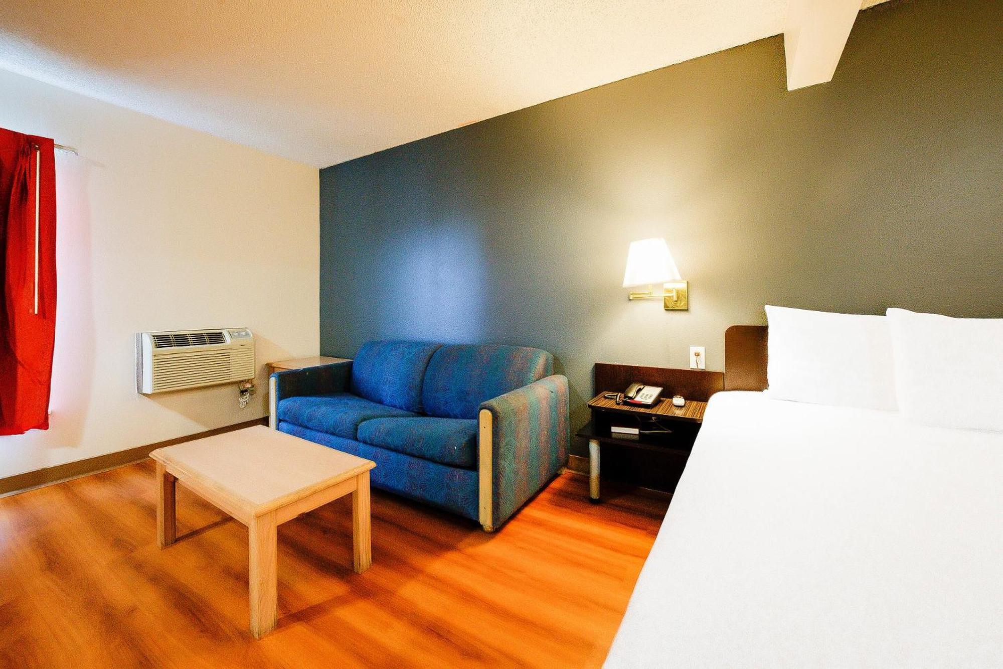 Oyo Hotel Hermiston Or, Downtown Extérieur photo