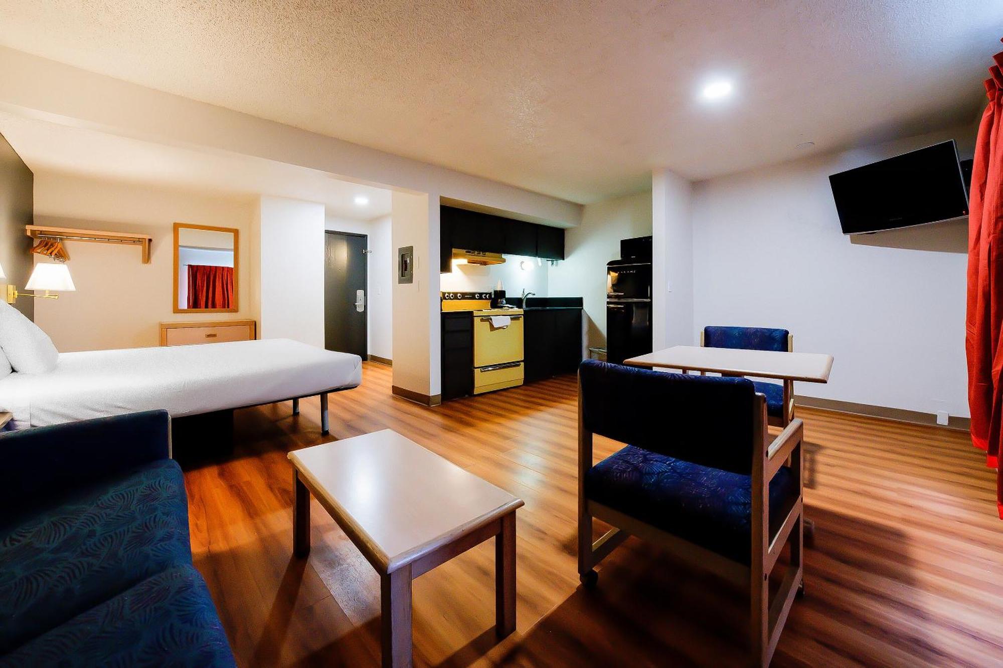 Oyo Hotel Hermiston Or, Downtown Extérieur photo