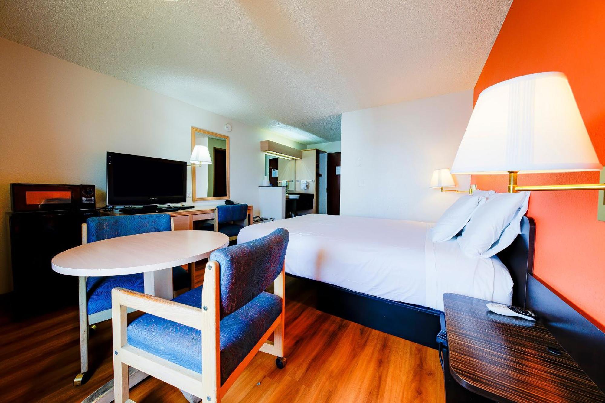 Oyo Hotel Hermiston Or, Downtown Extérieur photo